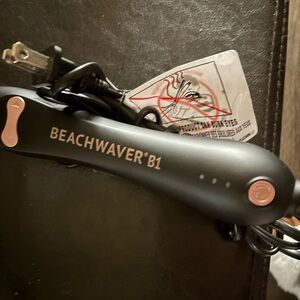Beachwaver B1 Hair Curler